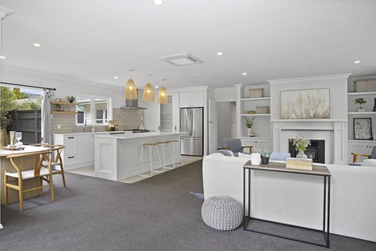 Photo of property in 73 Kohekohe Road, Waikanae, 5036