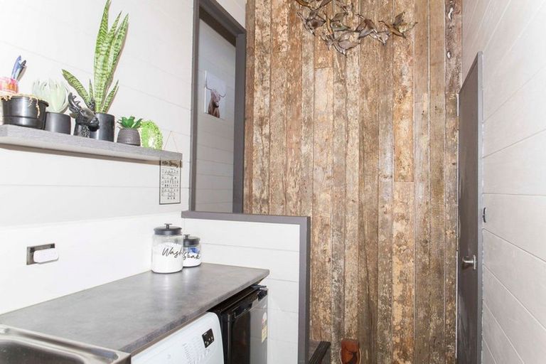 Photo of property in 51 Guy Street, Dannevirke, 4930