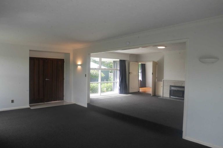 Photo of property in 69a Waimairi Road, Upper Riccarton, Christchurch, 8041
