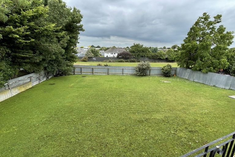 Photo of property in 16 Mersey Terrace, Roslyn, Palmerston North, 4414