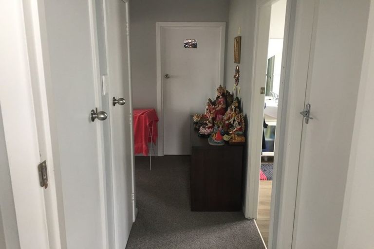 Photo of property in 15 Kirton Crescent, Manurewa, Auckland, 2102