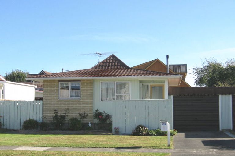 Photo of property in 8 William Booth Grove, Trentham, Upper Hutt, 5018