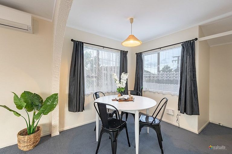 Photo of property in 10f3 Tuapapa Street, Johnsonville, Wellington, 6037