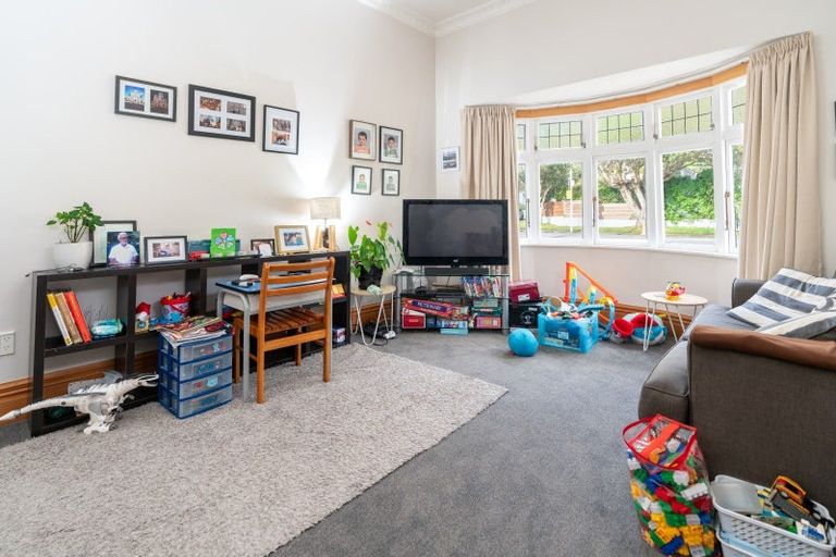 Photo of property in 57a Para Street, Miramar, Wellington, 6022