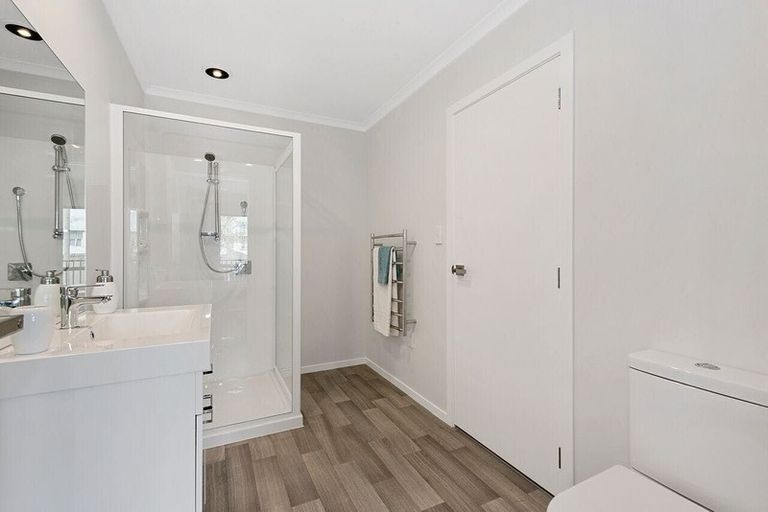 Photo of property in 13u2 Jones Crescent, Melville, Hamilton, 3206