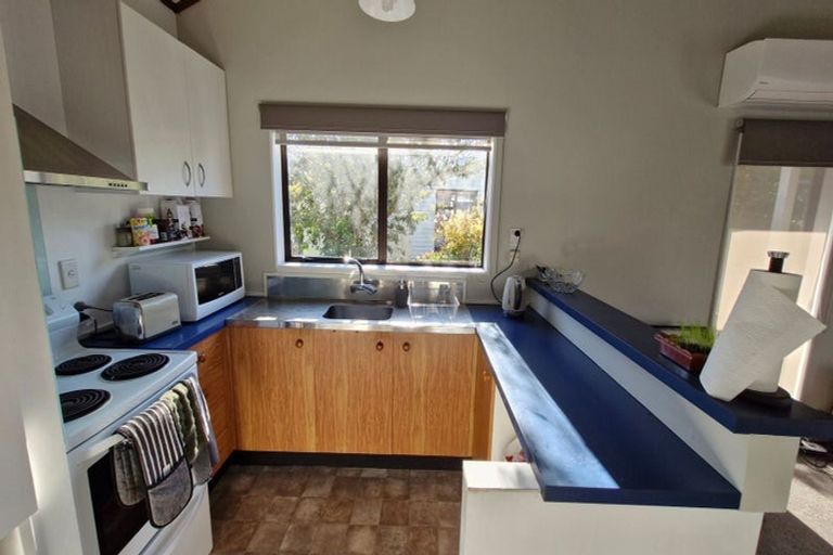 Photo of property in 15 Burcham Street, Taita, Lower Hutt, 5011