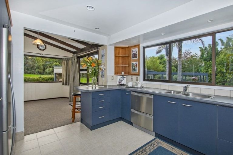 Photo of property in 16 Rugby Place, Te Kamo, Whangarei, 0112