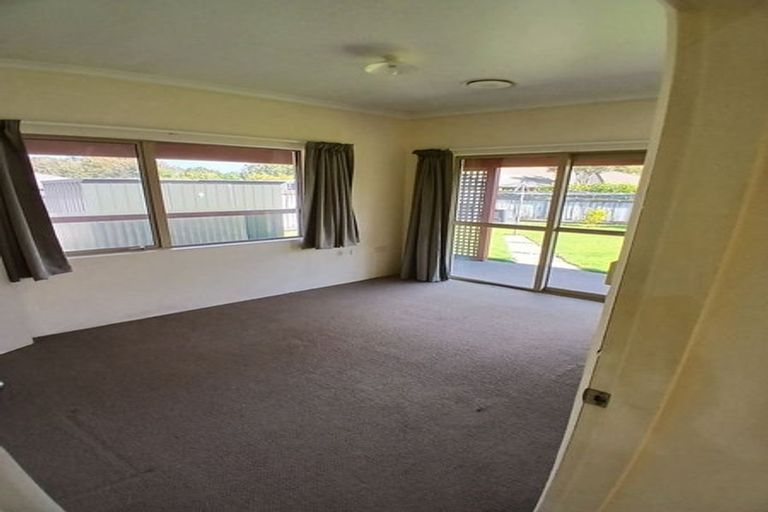 Photo of property in 7 Elizabeth Grove, Stratford, 4332