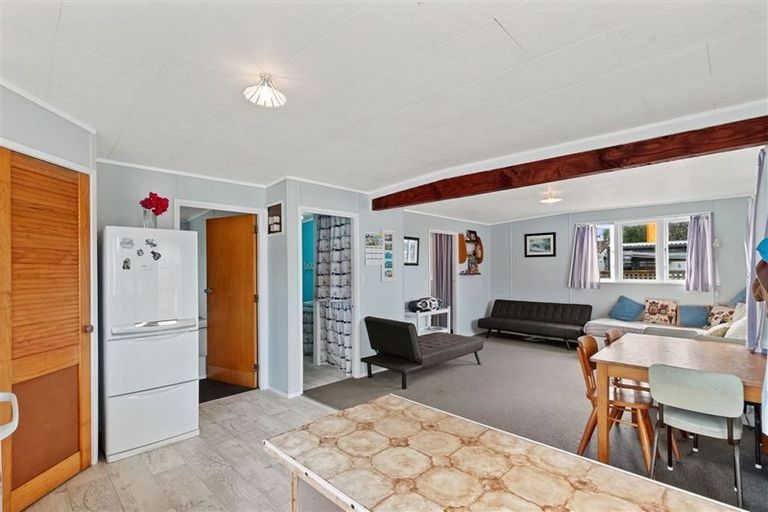 Photo of property in 609b Ocean Road, Whangamata, 3620
