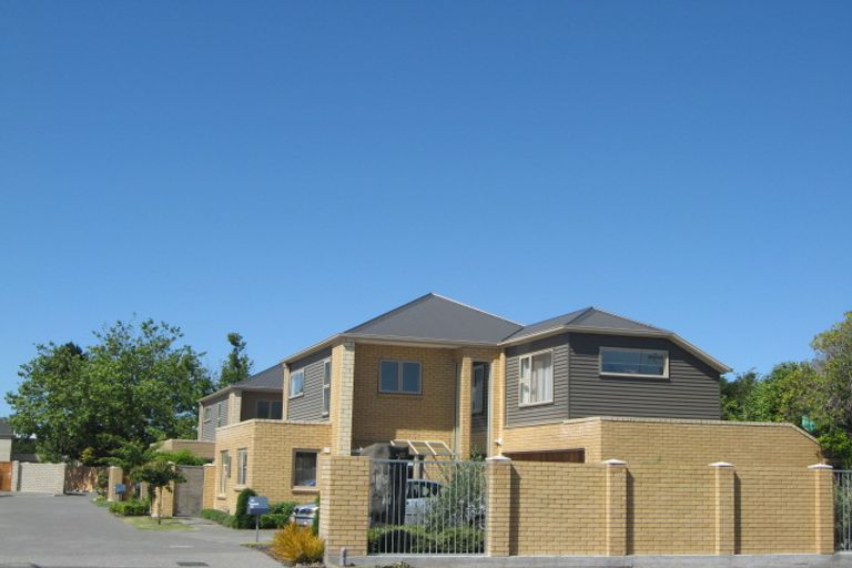 Photo of property in 8 Fieldstone Lane, Spreydon, Christchurch, 8024