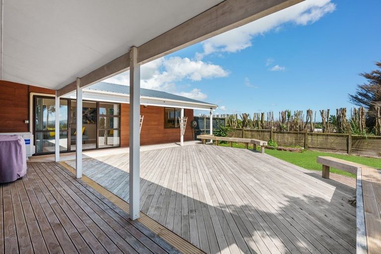 Photo of property in 7 Hyland Place, Waiuku, 2681