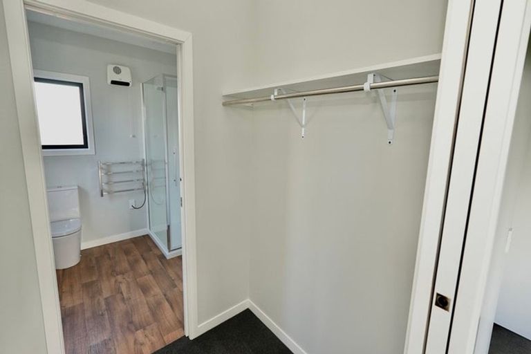 Photo of property in 37 Grey Street, Woodville, 4920