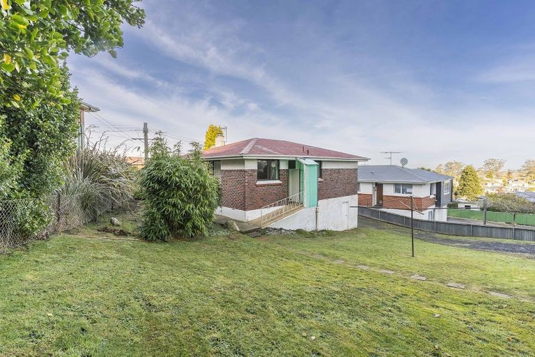 Photo of property in 5 Stephen Street, Halfway Bush, Dunedin, 9010