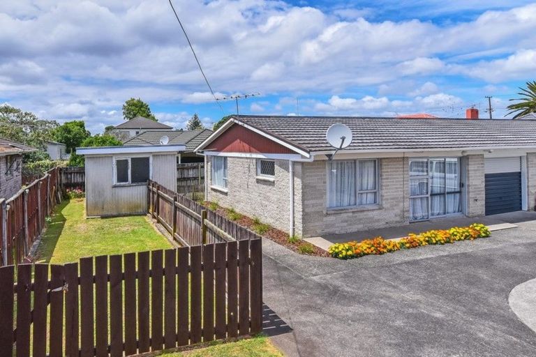 Photo of property in 2/1a Allenby Road, Papatoetoe, Auckland, 2025