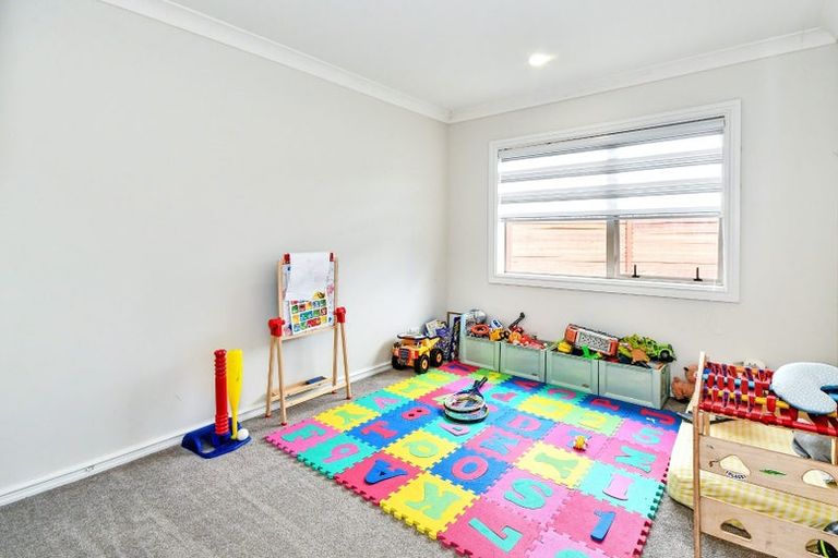 Photo of property in 85 Smales Road, East Tamaki, Auckland, 2013