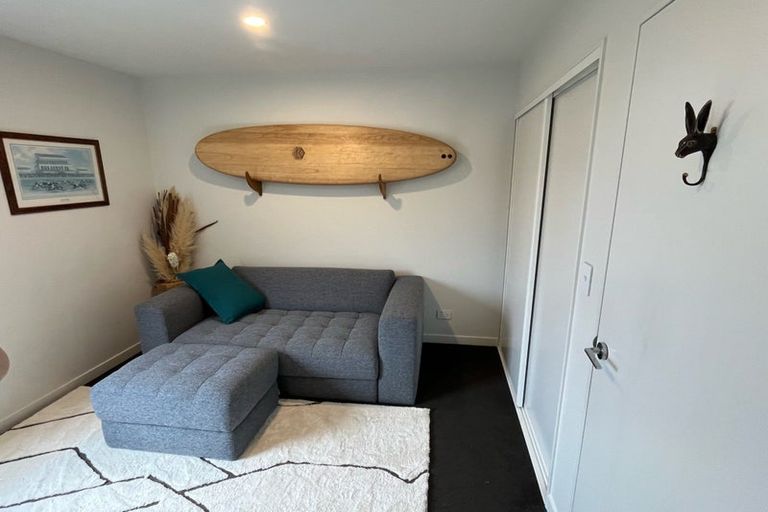 Photo of property in 129 Sunnyside Road, Sunnyvale, Auckland, 0612
