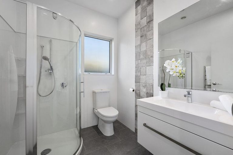 Photo of property in 97 Pohutukawa Parade, Riverhead, 0820