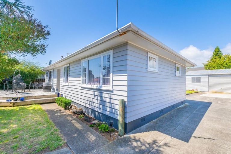 Photo of property in 70 Michael Road, Paraparaumu Beach, Paraparaumu, 5032