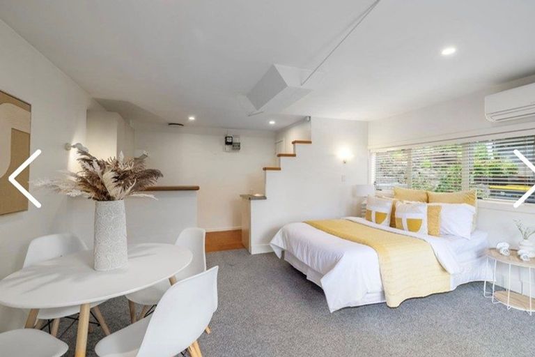 Photo of property in 10 Sherwood Lane, Cashmere, Christchurch, 8022