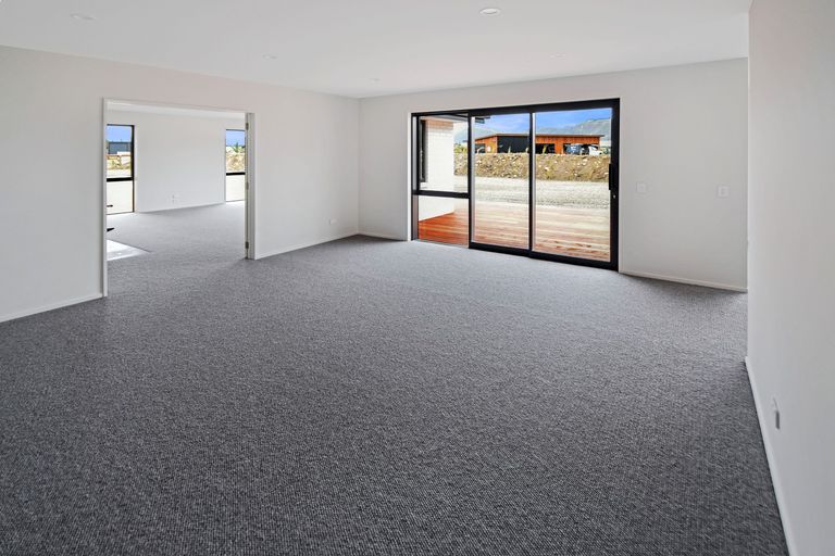 Photo of property in 5 Harris Place, Twizel, 7901