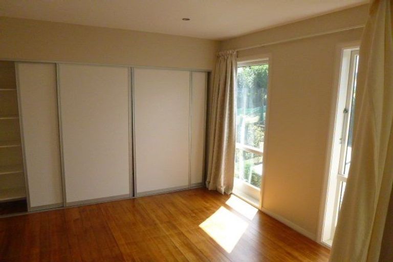 Photo of property in 108 Inglis Street, Seatoun, Wellington, 6022