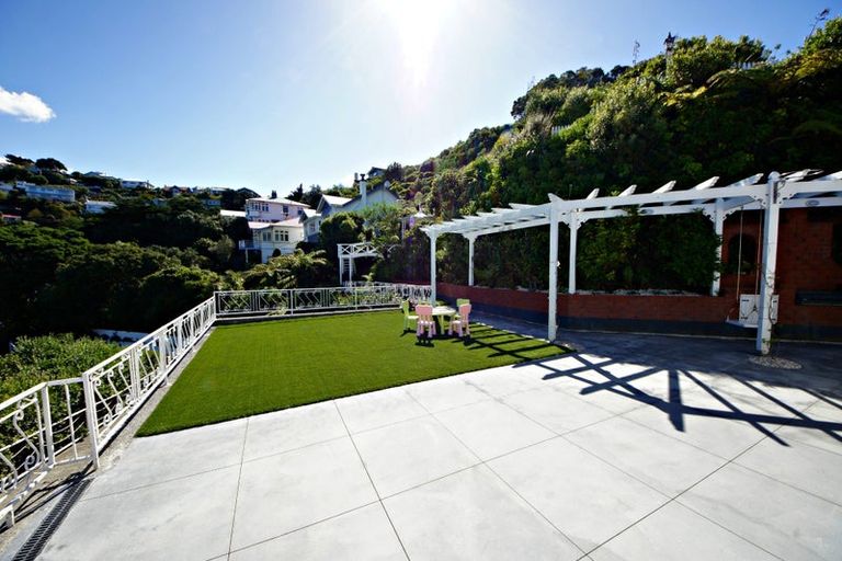 Photo of property in 129 Barnard Street, Wadestown, Wellington, 6012