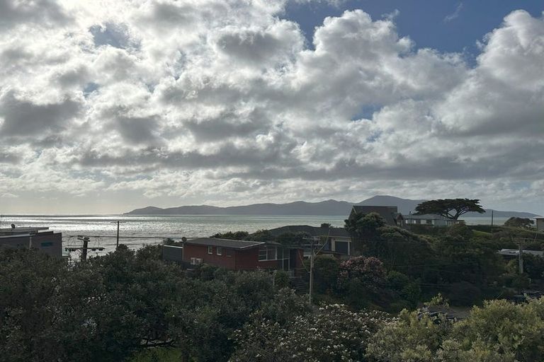 Photo of property in 50 Rosetta Road, Raumati South, Paraparaumu, 5032