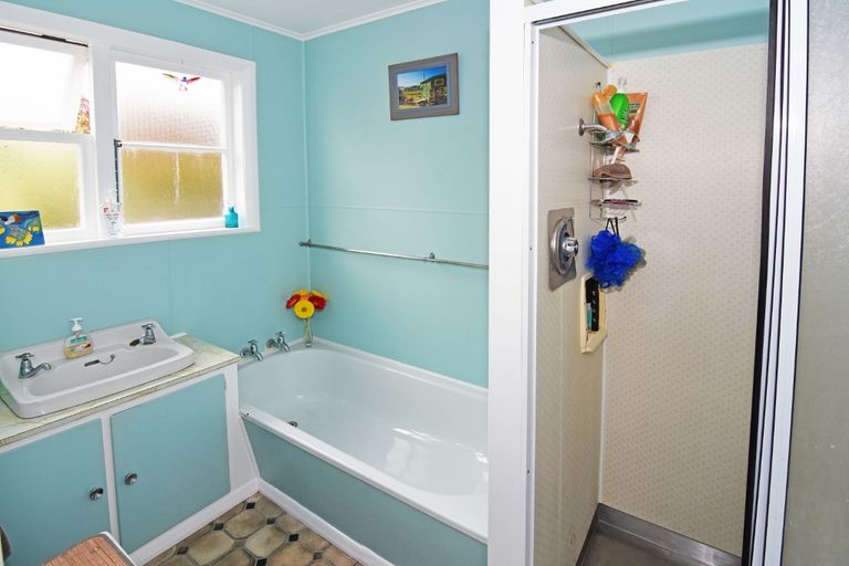 Photo of property in 123 Cole Street, Masterton, 5810