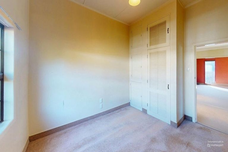 Photo of property in 5 Caversham Road, Westmere, Whanganui, 4501