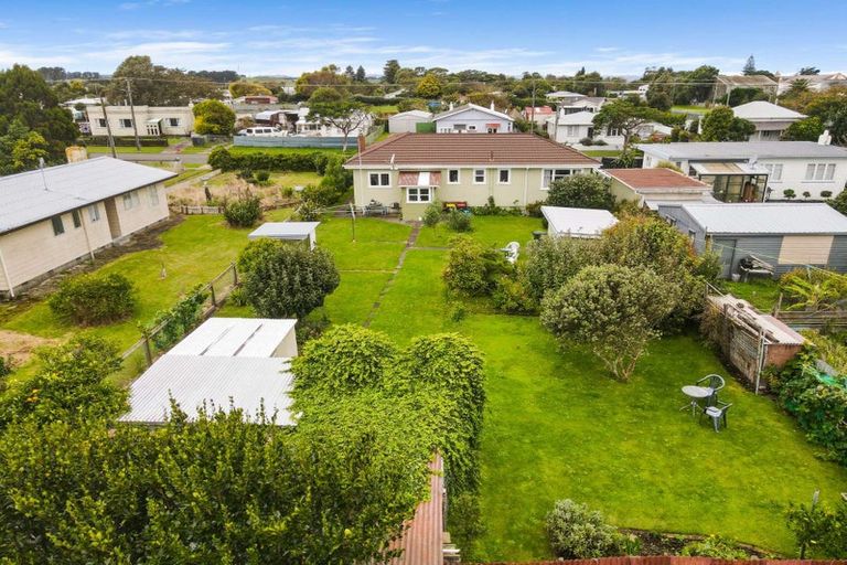 Photo of property in 5 Gloag Street, Waverley, 4510