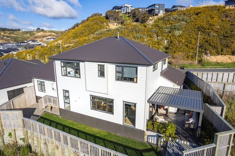 Photo of property in 170b Navigation Drive, Whitby, Porirua, 5024