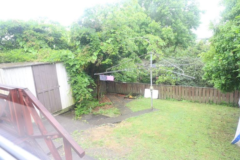 Photo of property in 25 Kaipatiki Road, Glenfield, Auckland, 0629