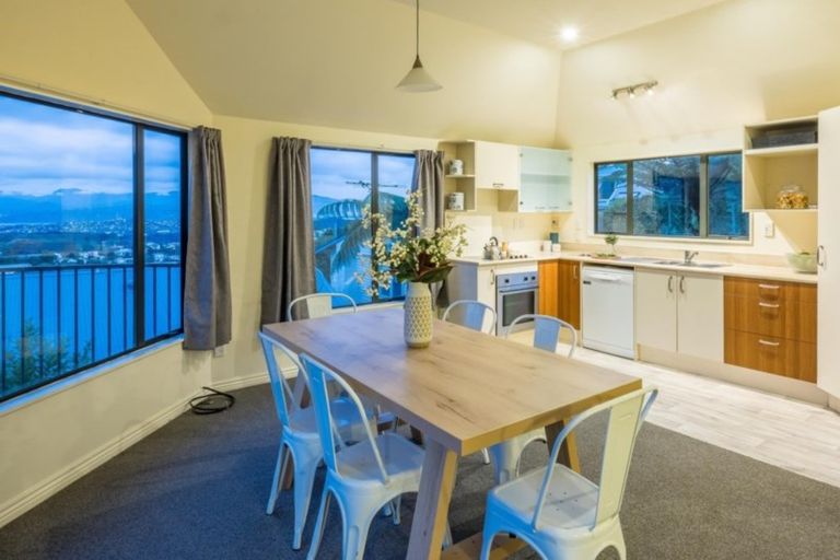 Photo of property in 15b Mitchell Street, Brooklyn, Wellington, 6021