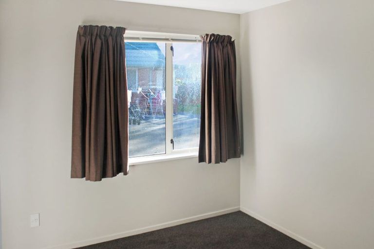 Photo of property in 12 York Tong Place, Addington, Christchurch, 8024