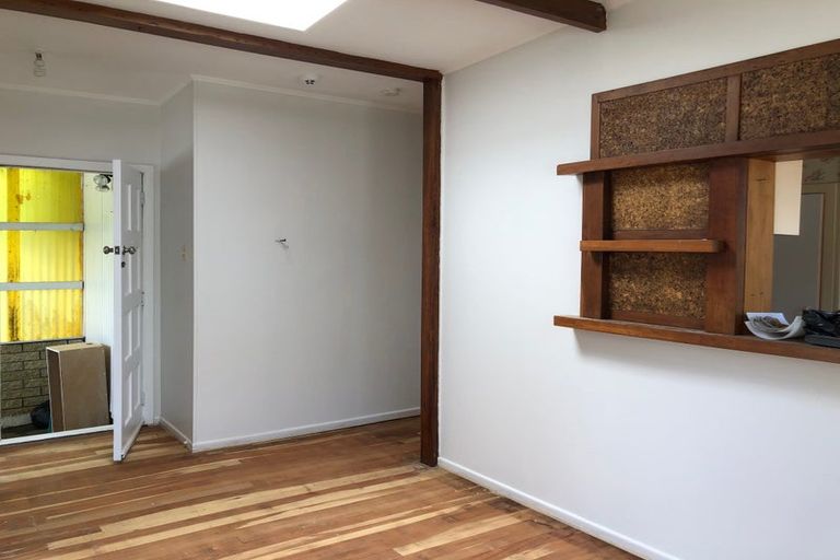 Photo of property in 53 Fraser Avenue, Johnsonville, Wellington, 6037