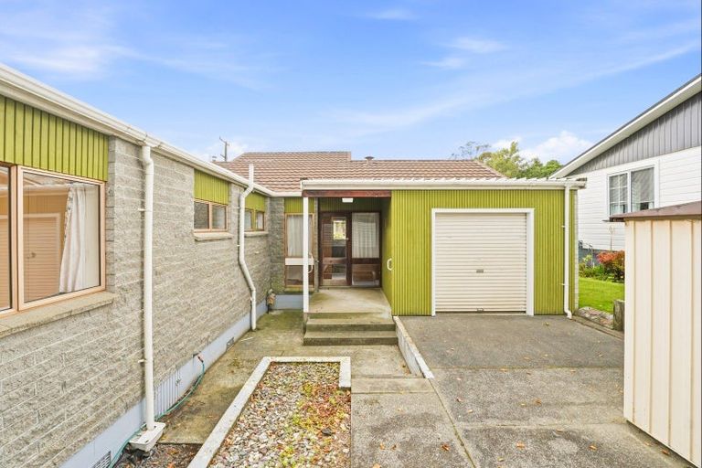 Photo of property in 47 Parkes Avenue, Saint Johns Hill, Whanganui, 4501