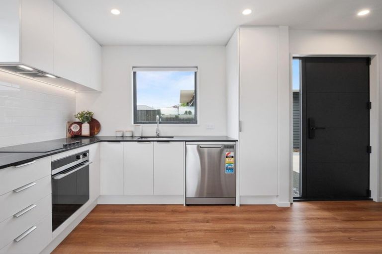 Photo of property in 37b Amyes Road, Hornby, Christchurch, 8042