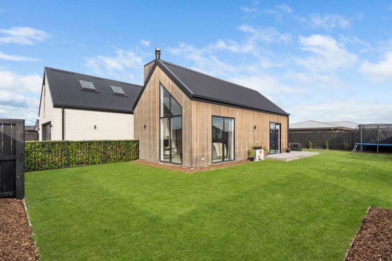 Photo of property in 22 Longcot Drive, Rolleston, 7615