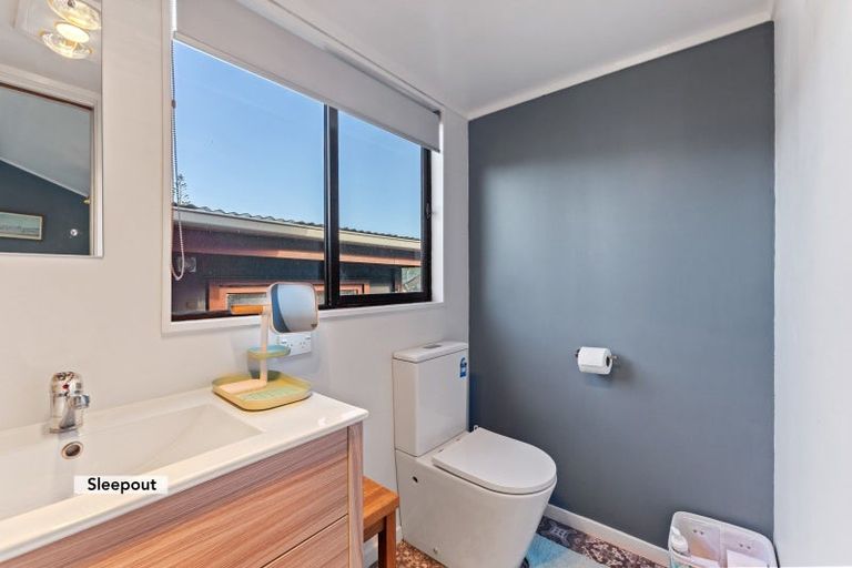 Photo of property in 14 Koromiko Street, Otaki Beach, Otaki, 5512