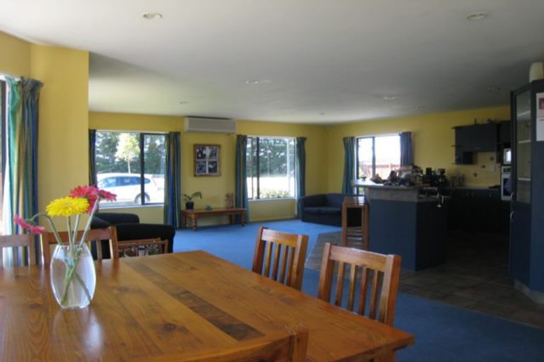 Photo of property in 8 Masefield Drive, Rolleston, 7614