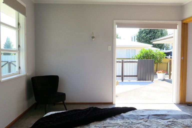 Photo of property in 1/182 Gloucester Street, Taradale, Napier, 4112