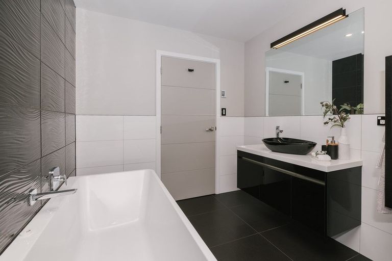 Photo of property in 149 James Line, Kelvin Grove, Palmerston North, 4414