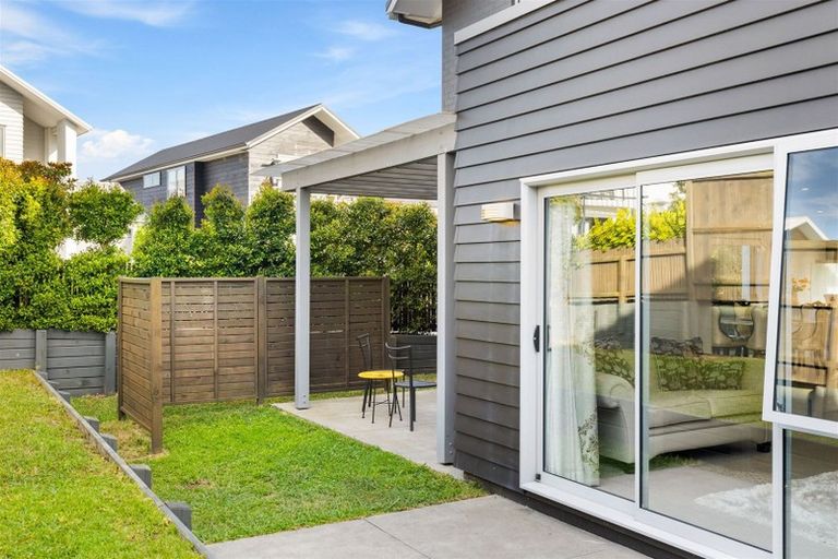 Photo of property in 20 Shelduck Way, Hobsonville, Auckland, 0616