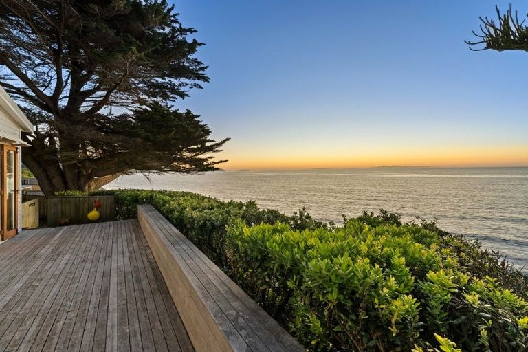 Photo of property in 245 Rosetta Road, Raumati Beach, Paraparaumu, 5032