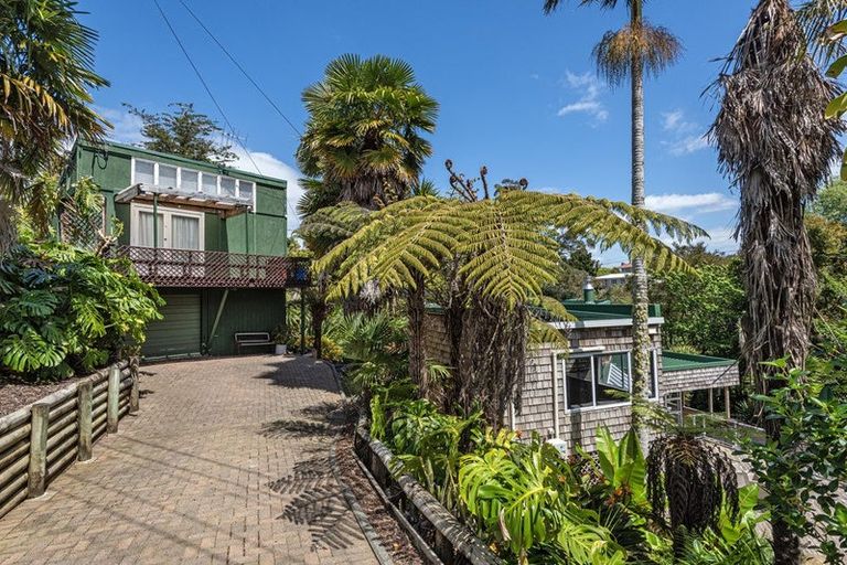 Photo of property in 2 Saint Marys Place, Onerahi, Whangarei, 0110
