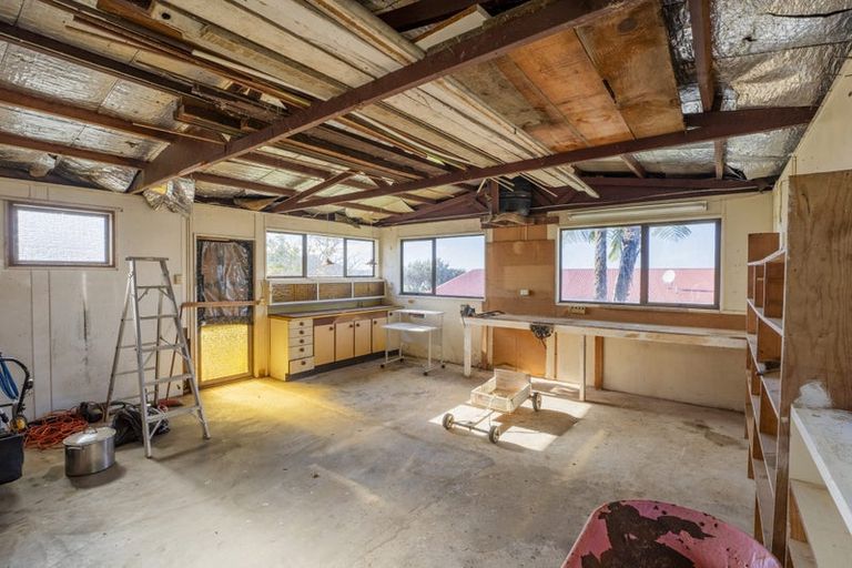 Photo of property in 9 Landel Place, Whitianga, 3510