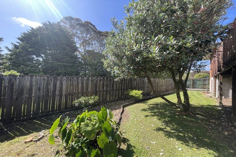 Photo of property in 16 Amherst Place, Albany, Auckland, 0632