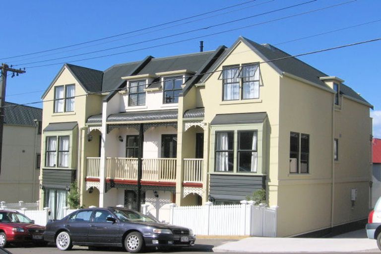 Photo of property in 17/43 Nairn Street, Mount Cook, Wellington, 6011