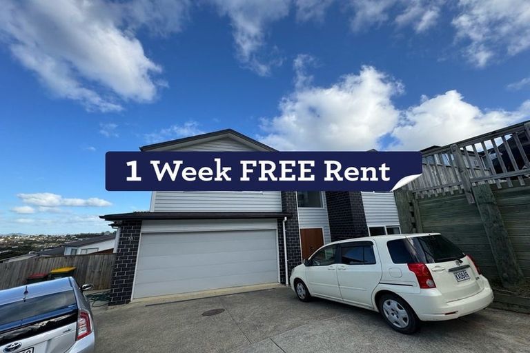 Photo of property in 18 Taurikura Way, Fairview Heights, Auckland, 0632