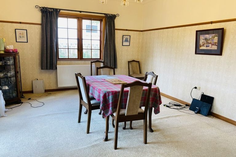 Photo of property in 13 Burrows Avenue, Karori, Wellington, 6012